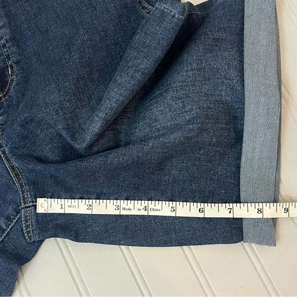 Westport Womens High Rise‎ Denim Jean Short Stretch Signature Fit Cuffed NWT 6 - Picture 9 of 11